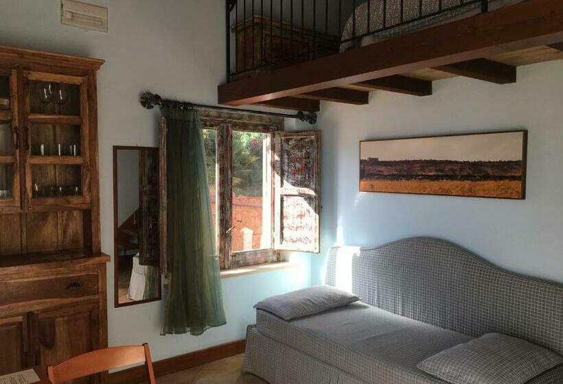 غرفة قياسية مطلة على الجبل, Il Colle Del Rustico