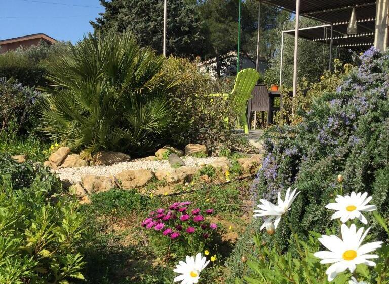 غرفة ديلوكس مطلة على حمام السباحة, Il Colle Del Rustico