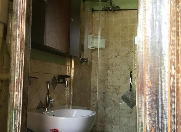 شقة غرفتين, Il Colle Del Rustico