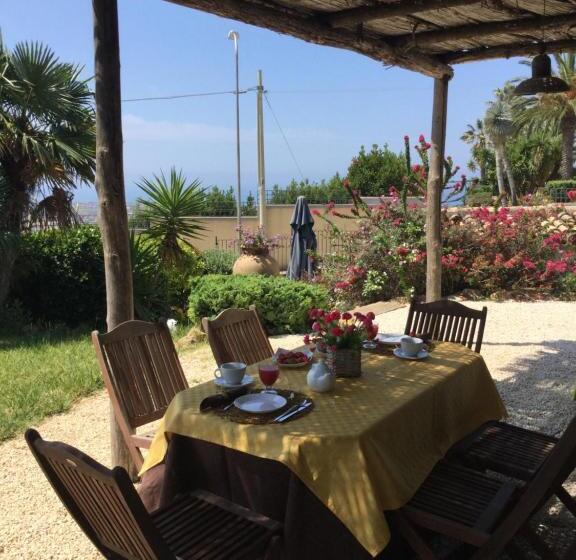 شقة غرفتين, Il Colle Del Rustico