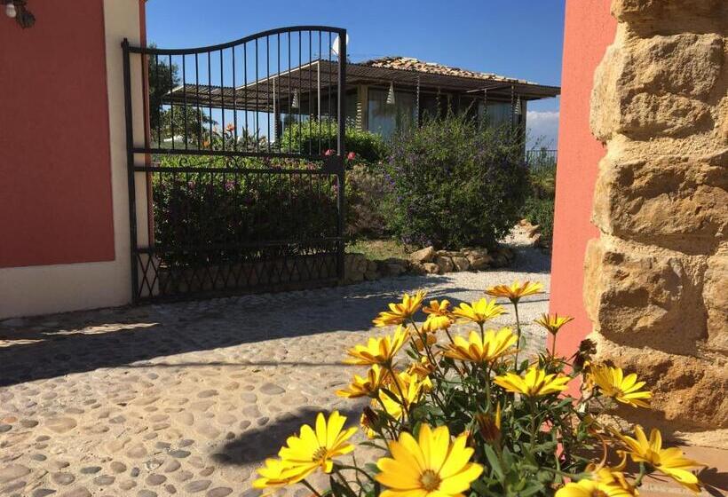 غرفة ديلوكس مطلة على حمام السباحة, Il Colle Del Rustico