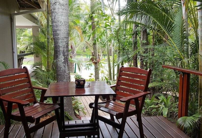 Семейный Номер, The Sandpiper