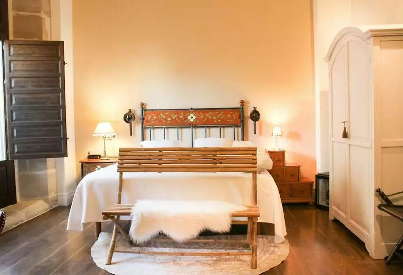 اتاق لوکس, Teatrisso Hotel Palacio