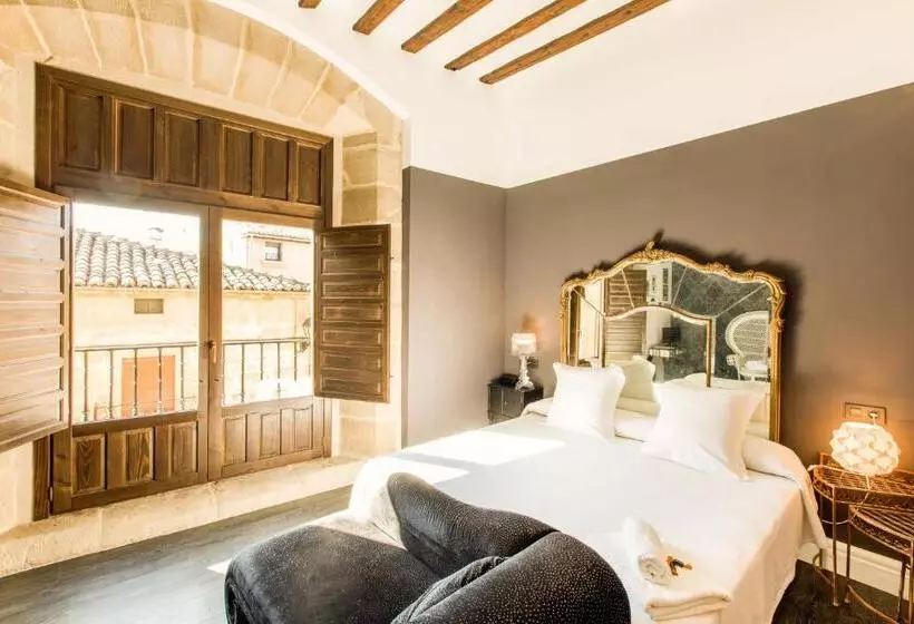 سوییت جونیور لوکس, Teatrisso Hotel Palacio