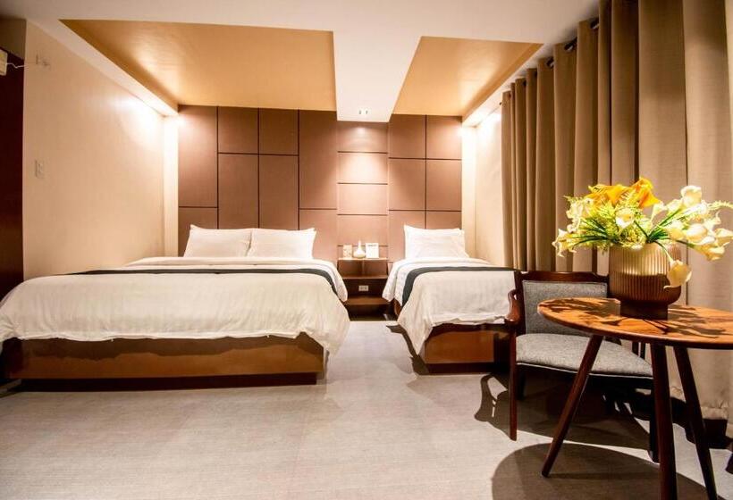 Deluxe 3 Pers. Værelse, Monallan Boracay