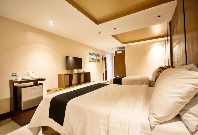 Chambre Quadruple Supérieure, Monallan Boracay
