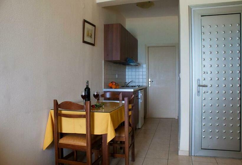 דירת חדר, Blue Sky Hotel Apartments