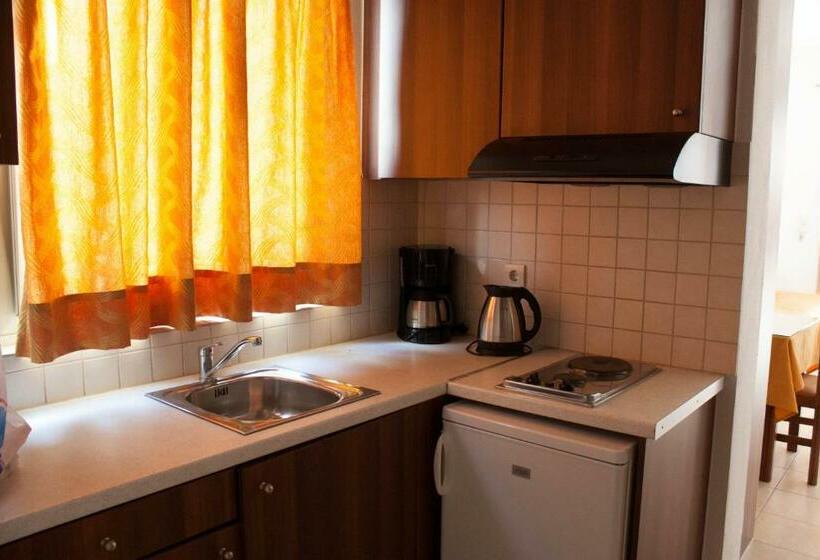 דירת חדר, Blue Sky Hotel Apartments