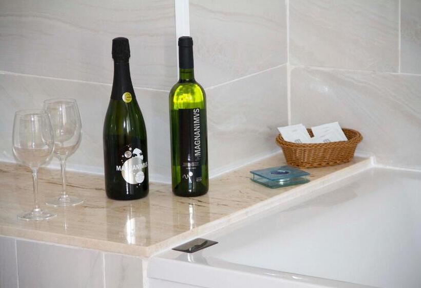 Люкс, Casa Rural Magnanimvs