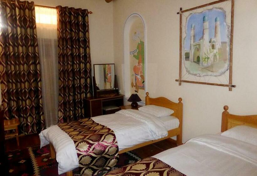 标准间, Hovli Poyon