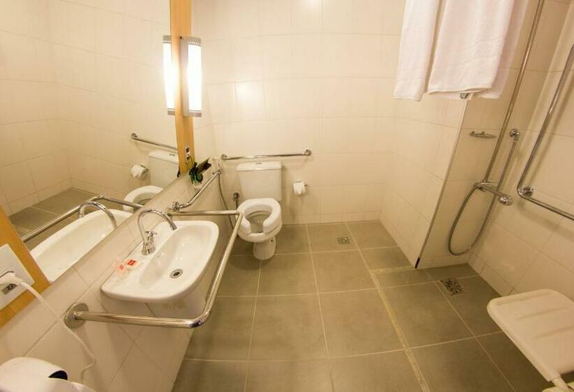 Номер Стандарт, Ibis Imperatriz