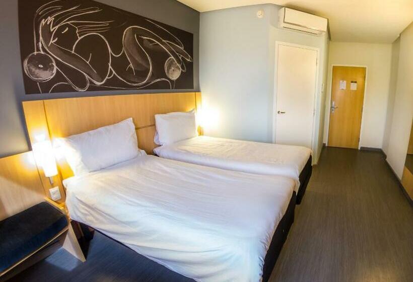 Номер Стандарт, Ibis Imperatriz