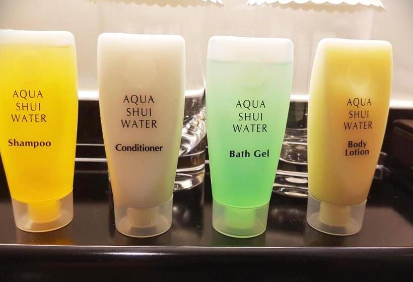 اتاق لوکس با تخت بزرگ, Lake View Resort