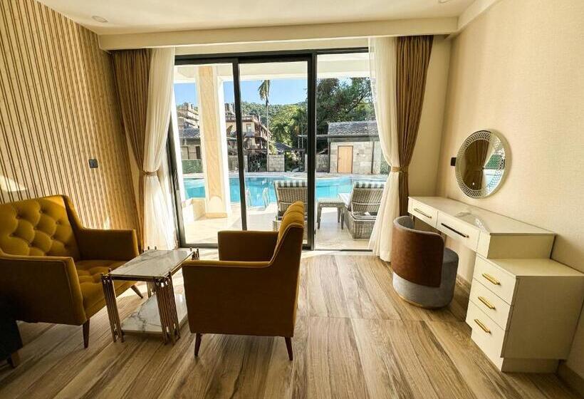 اتاق استاندارد با تخت بزرگ, Lake View Resort