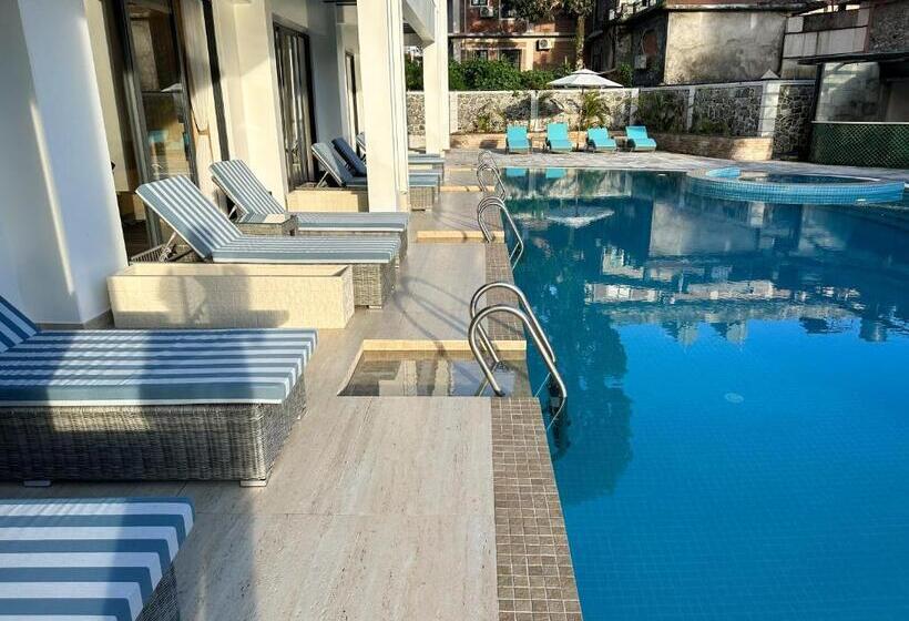 اتاق استاندارد با تخت بزرگ, Lake View Resort