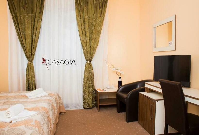 Номер Стандарт, Pension Casa Gia