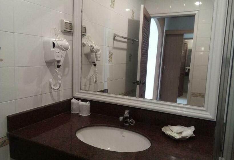 חדר סטנדרט, Seaview Sriracha