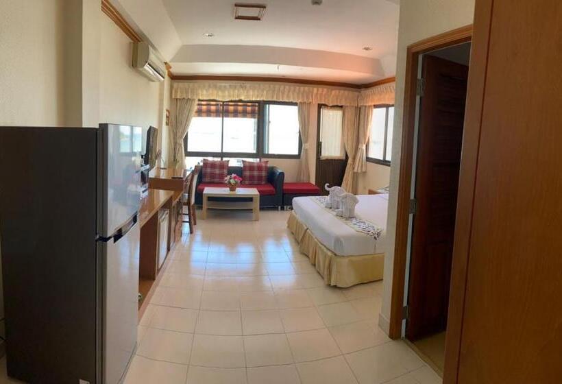 חדר דלוקס נוף לים, Seaview Sriracha