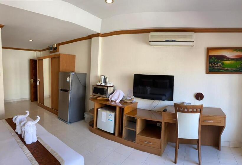 חדר דלוקס, Seaview Sriracha