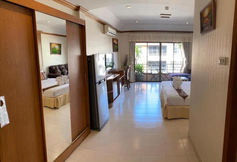 חדר דלוקס, Seaview Sriracha