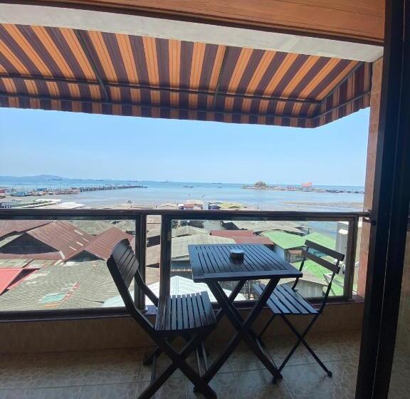 סוויטת סופריור נוף לים, Seaview Sriracha