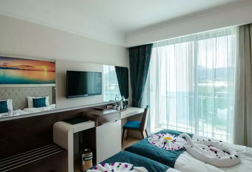 Standard-huone, The Lumos Deluxe Resort Hotel & Spa
