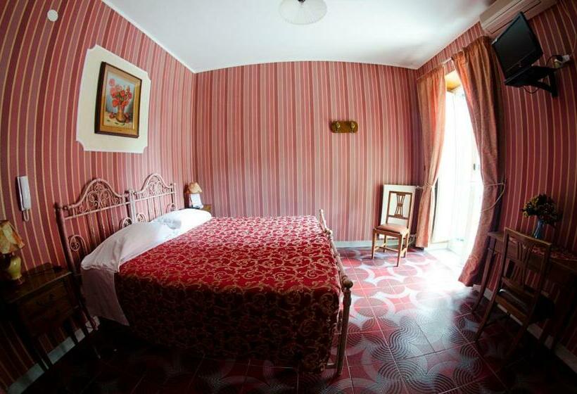 اتاق استاندارد, Villa Maria