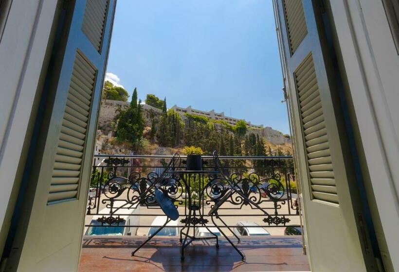 חדר סופריור עם מרפסת, Nikolaos Pension