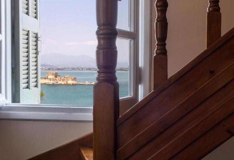 סוויטה, Nikolaos Pension