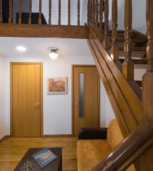 סוויטה עם מרפסת, Nikolaos Pension