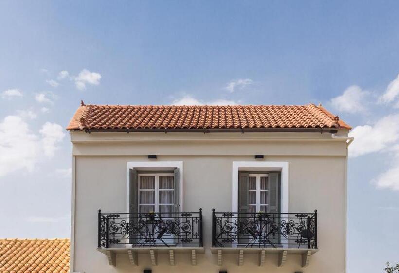 סוויטה עם מרפסת, Nikolaos Pension