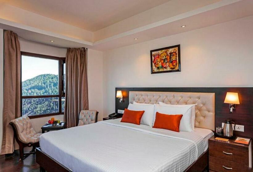 古典房间, Sterling Kufri