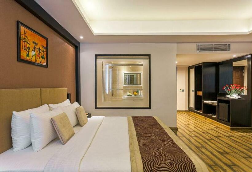 高级客房, Sterling Kufri