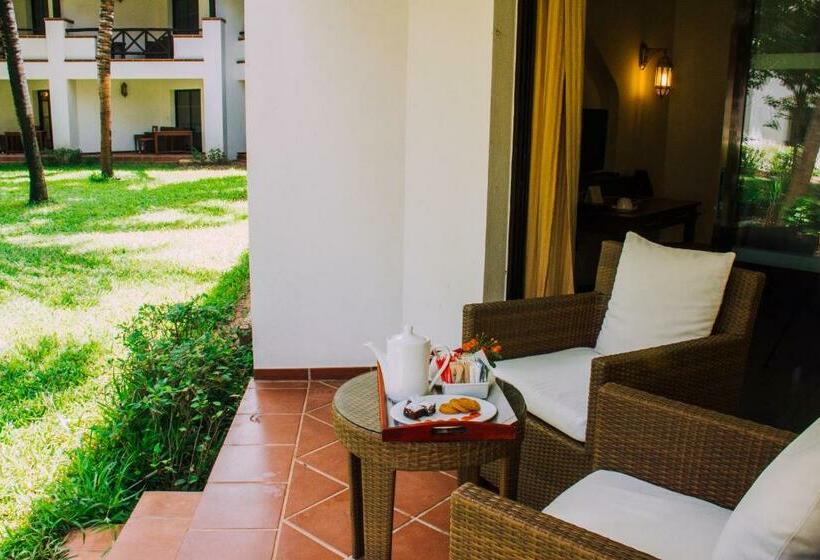 带大床的标准间, Sea Cliff Resort & Spa