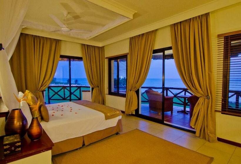 带大床的豪华间, Sea Cliff Resort & Spa