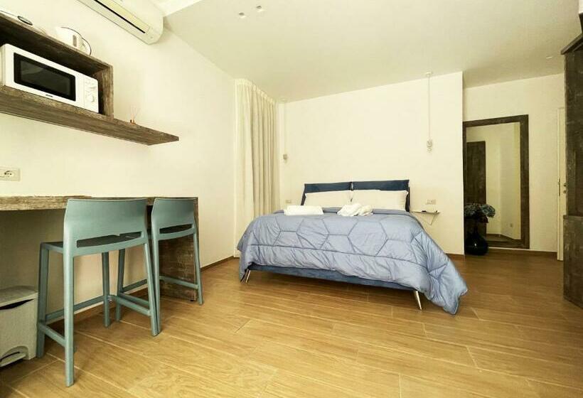 חדר סטנדרט, Sunny House