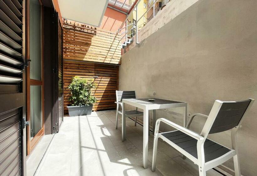 חדר סטודיו סטנדרד, Sunny House