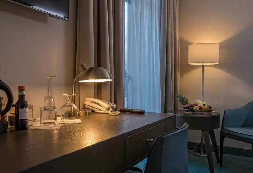 اتاق استاندارد, Villa Plaza Boutique Hotel & Spa