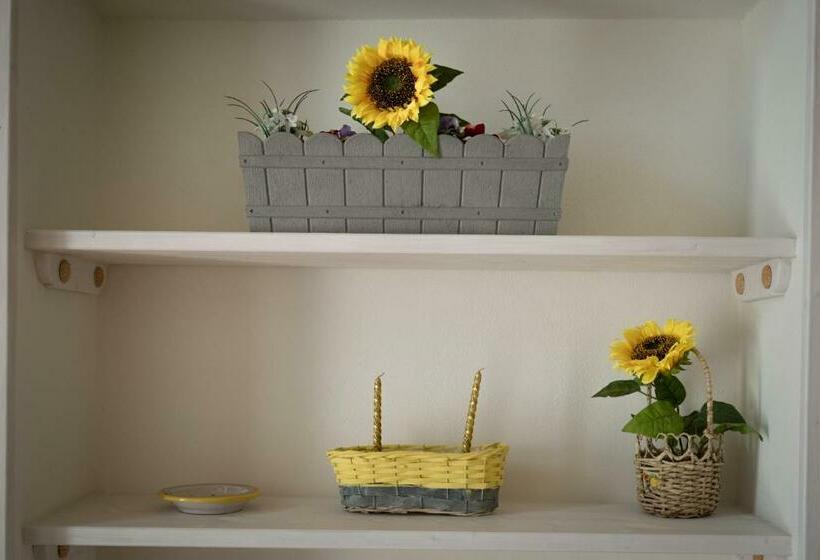 اتاق لوکس سه تخته, Casale 1821