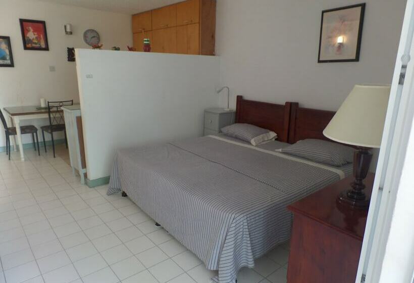 آپارتمان راحتی 1 خوابه, Garden Beach Studios At Montego Bay Club