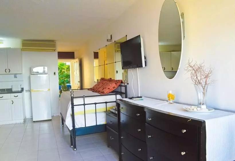 آپارتمان راحتی 1 خوابه, Garden Beach Studios At Montego Bay Club