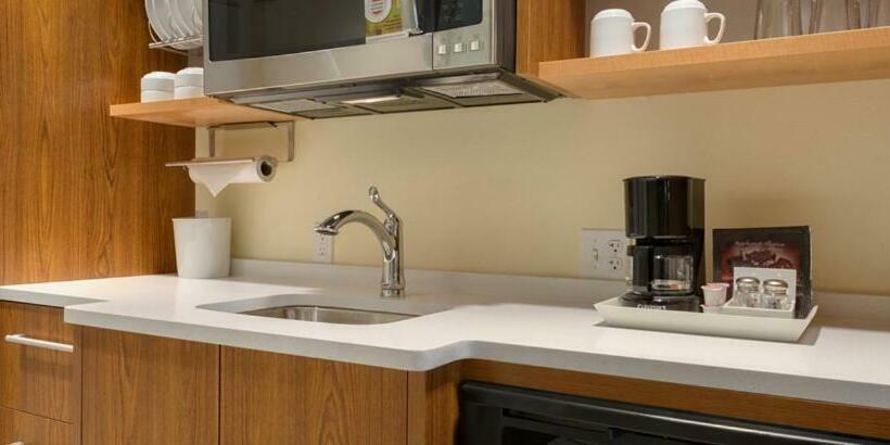 スタンダードスタジオ, Home2 Suites By Hilton Alexandria