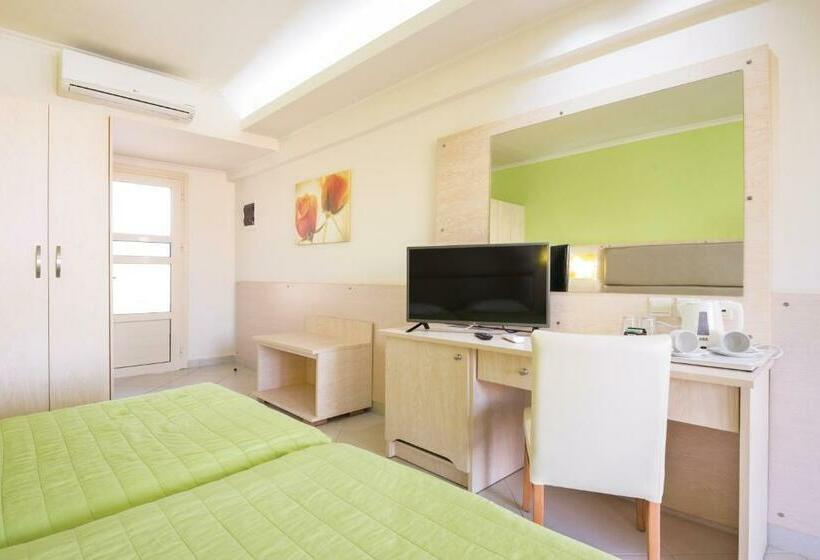 اتاق استاندارد, Kouros Palace