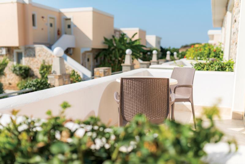 اتاق خانوادگی, Kouros Palace