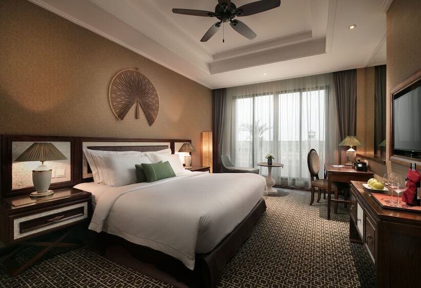 اتاق اجرایی, Ninh Binh Hidden Charm Hotel & Resort