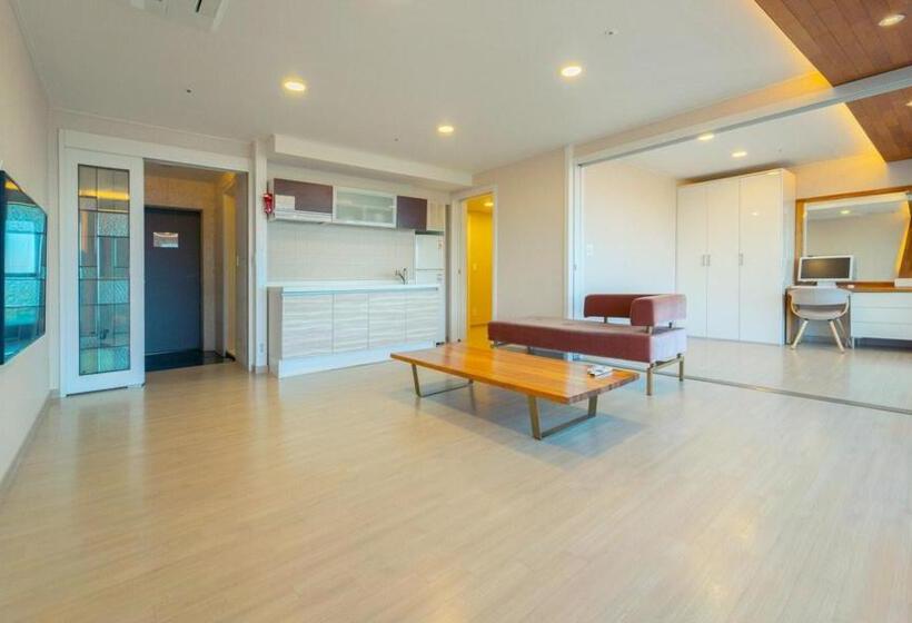 جناح, Pampas Resort