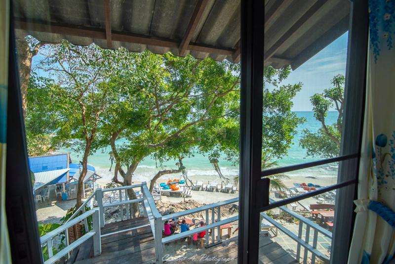 غرفة سوبيريور مطلّة علي البحر, Sangthian Beach Resort