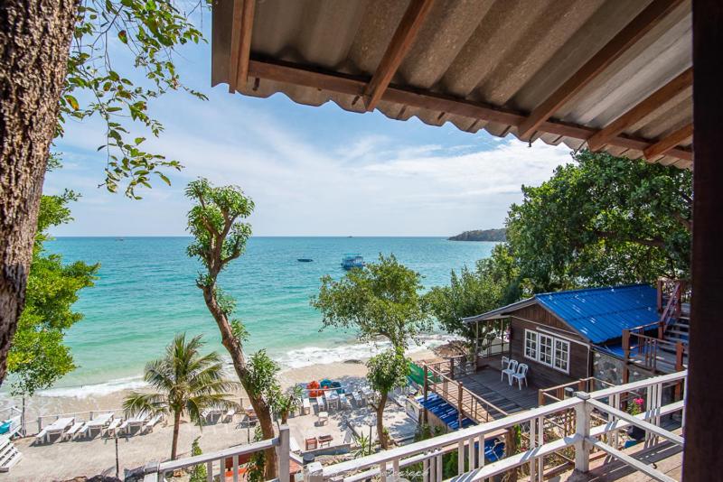 غرفة سوبيريور مطلّة علي البحر, Sangthian Beach Resort