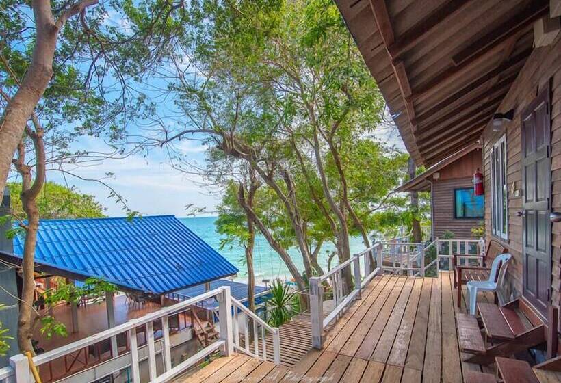 Семейный Номер, Sangthian Beach Resort