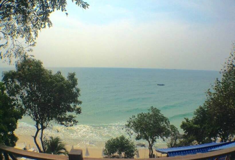 غرفة عائلية مطلّة علي البحر, Sangthian Beach Resort